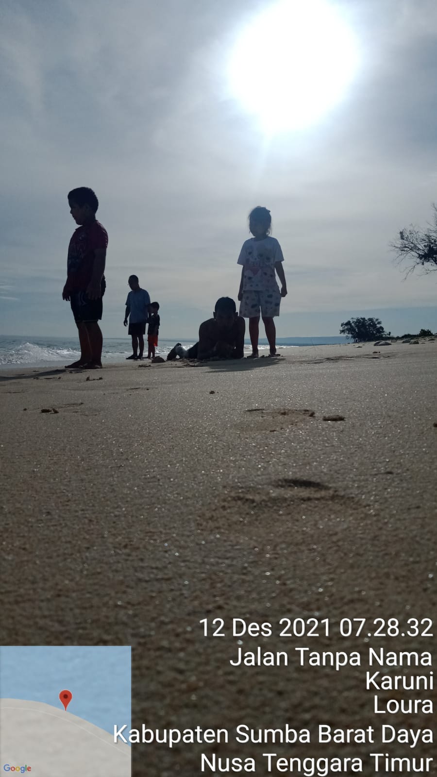 DESA RAMAH ANAK, MENYIAPKAN GENERASI PEWARIS MASA DEPAN SUMBA.

Opini - 

Oleh: Fransiskus Geli
Pemerhati Anak.
