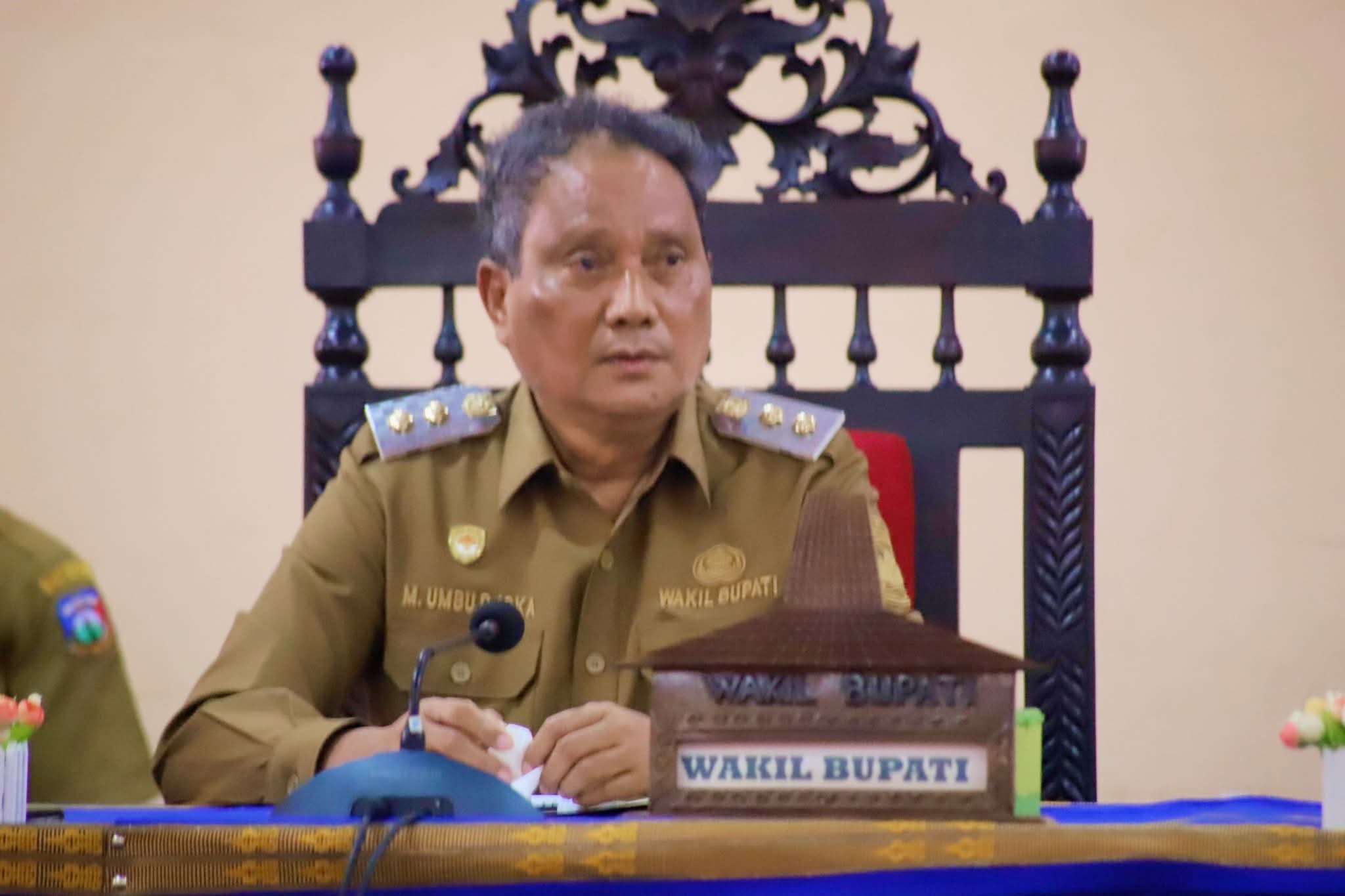 Wakil Bupati Sumba Tengah Imbau Masyarakat Tertib Berjualan: "Mari Bersama Ciptakan Waibakul yang Bersih dan Teratur".