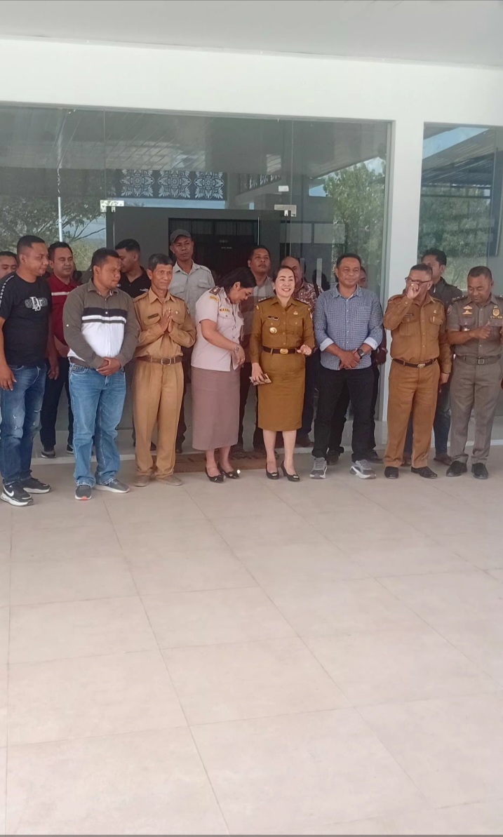 Ketakutan ASF Bayangi Pemasukan Babi dari Kupang ke Sumba Barat Daya.