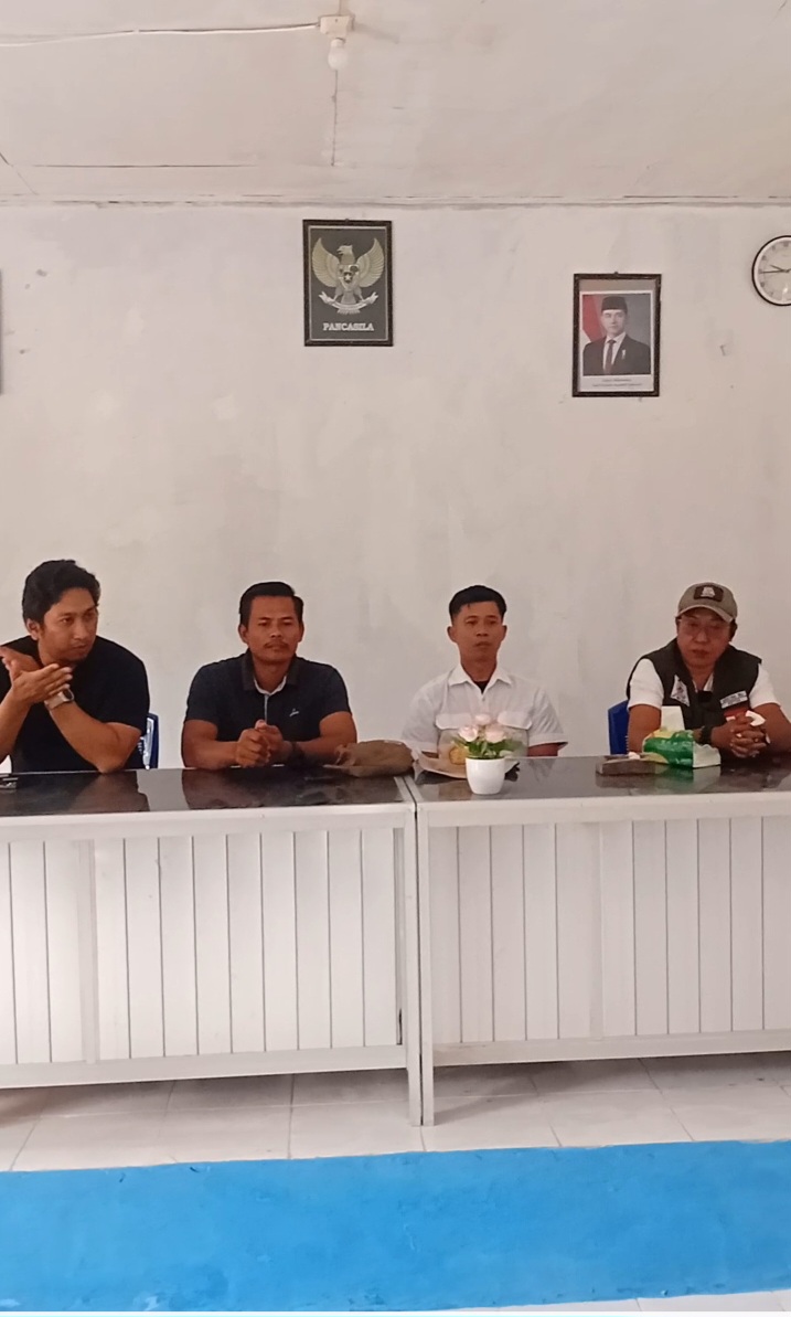 DPD Tani Merdeka Indonesia SBD Dampingi Pemetaan Potensi Kemiri, Jajaki Akses Pasar Petani.